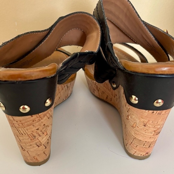 Tommy Hilfiger| Black FauxLeather ‘Mili’ Cork Wedge Sandal Shoe 4” Heel Sz 8.5 - Picture 4 of 9